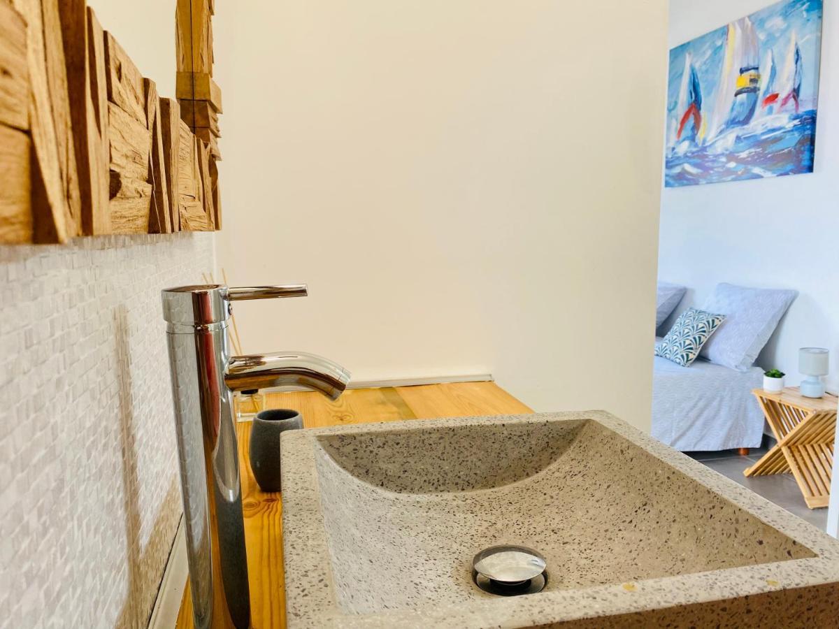 Vanille, A Proximite Des Plages, Idealement Situe Pour Visiter La Guadeloupe Le Gosier  Exterior foto